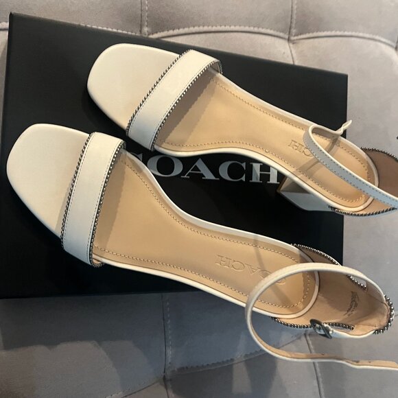 COACH Maddie Sandals - Picture 1 of 5